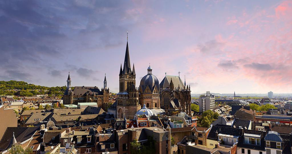 Kasteel Pietersheim Maastricht - Lanaken Hotel Bagian luar foto