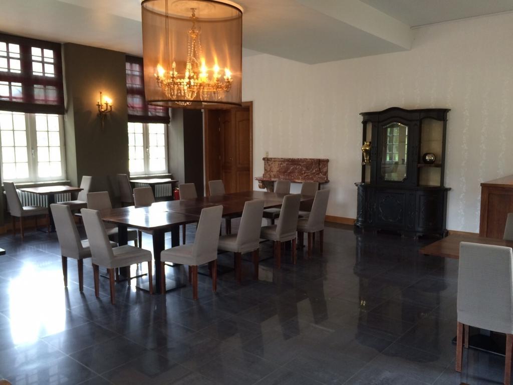 Kasteel Pietersheim Maastricht - Lanaken Hotel Bagian luar foto
