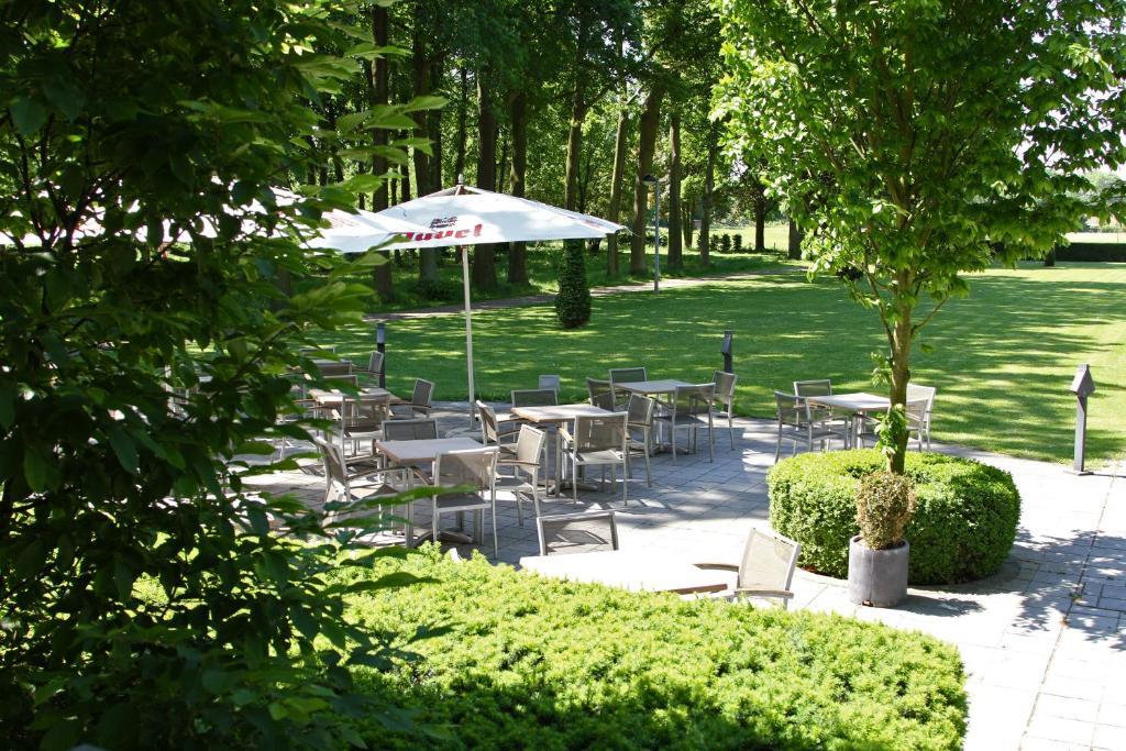 Kasteel Pietersheim Maastricht - Lanaken Hotel Bagian luar foto