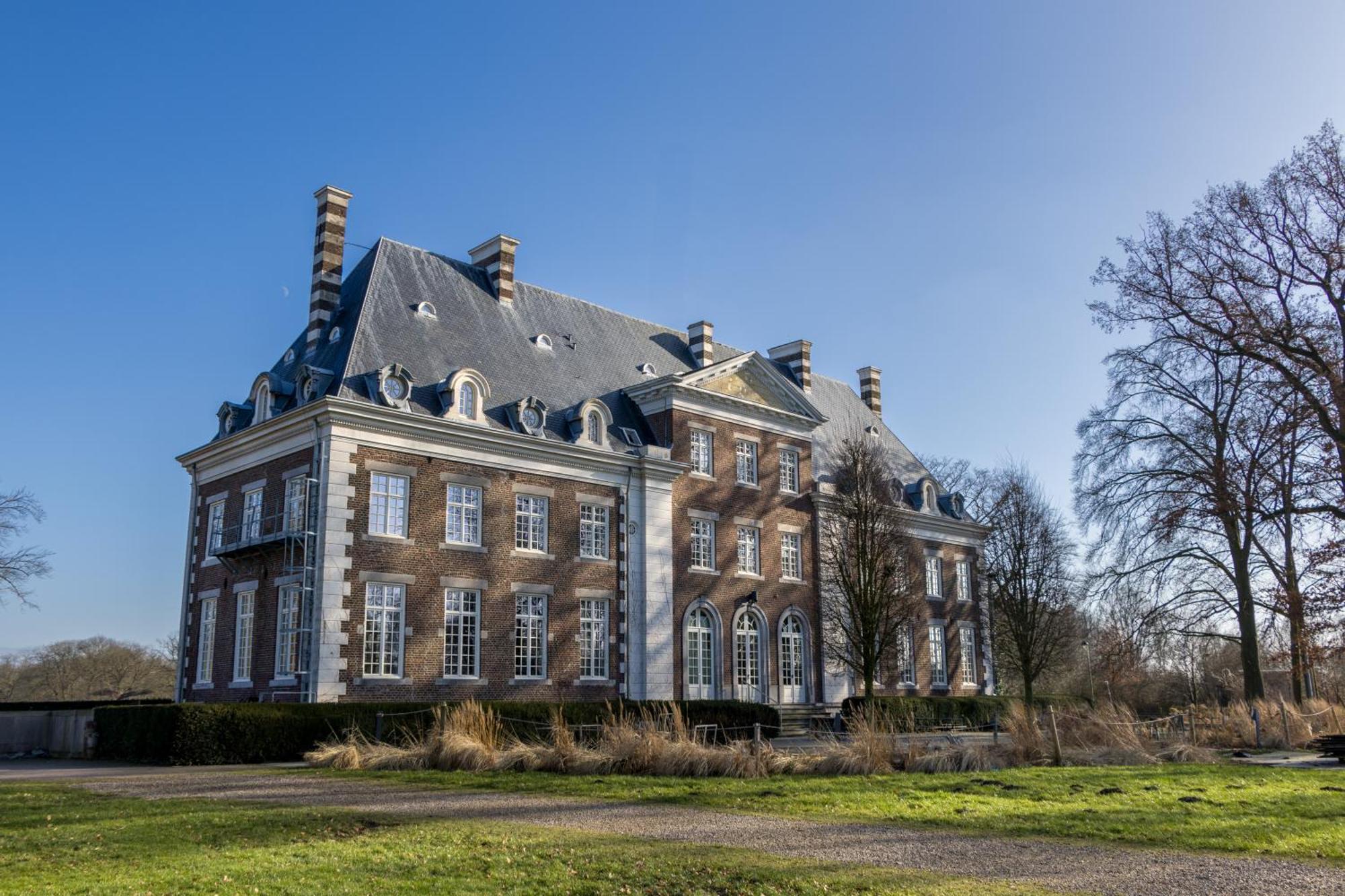 Kasteel Pietersheim Maastricht - Lanaken Hotel Bagian luar foto
