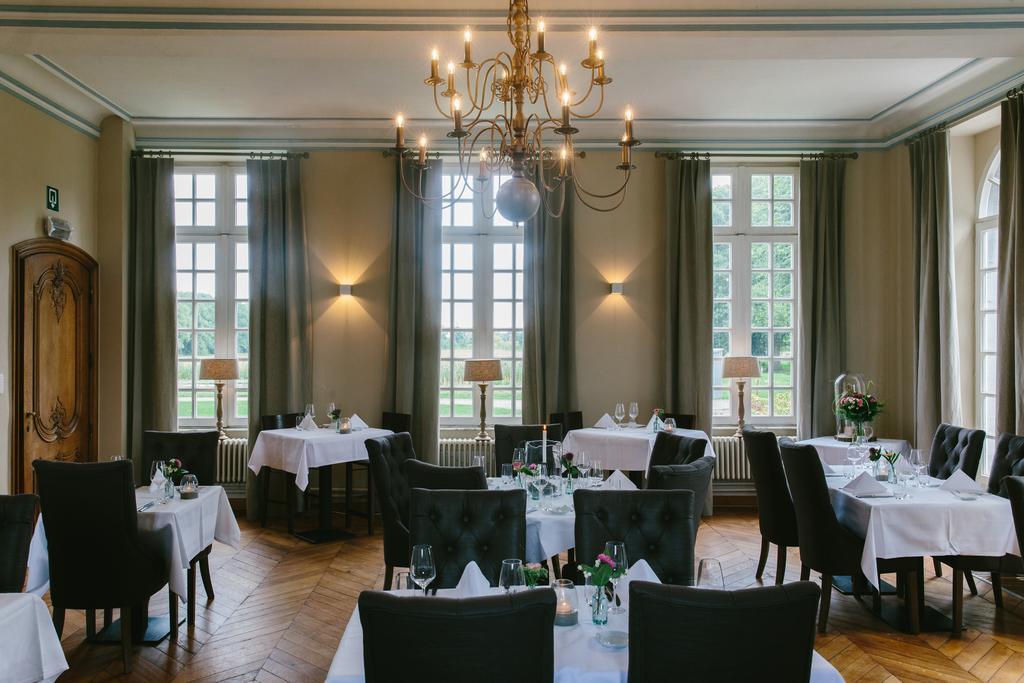 Kasteel Pietersheim Maastricht - Lanaken Hotel Bagian luar foto